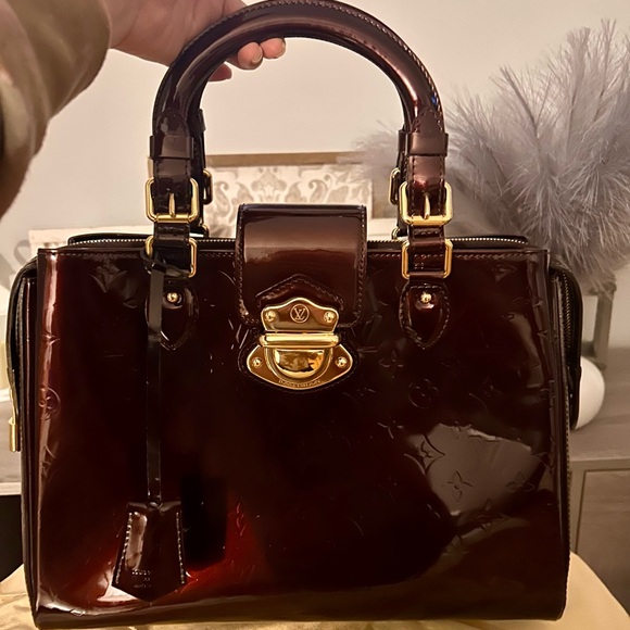 SOLD LOUIS VUITTON Amarante Monogram Vernis Melrose Avenue Bag - Picture 8 of 16